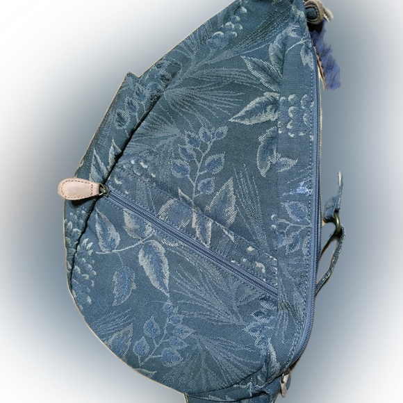 LL Bean Tapestry Healthy Back Sling Back Backpack Shoulder Bag Green main image 6